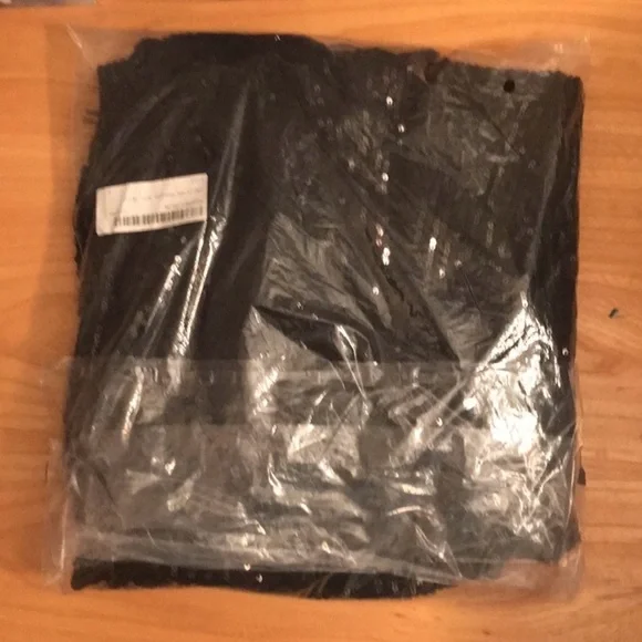 NWT Nasty Gal One Shoulder Black Sequin Party Dress - Medium - Picture 12 of 12